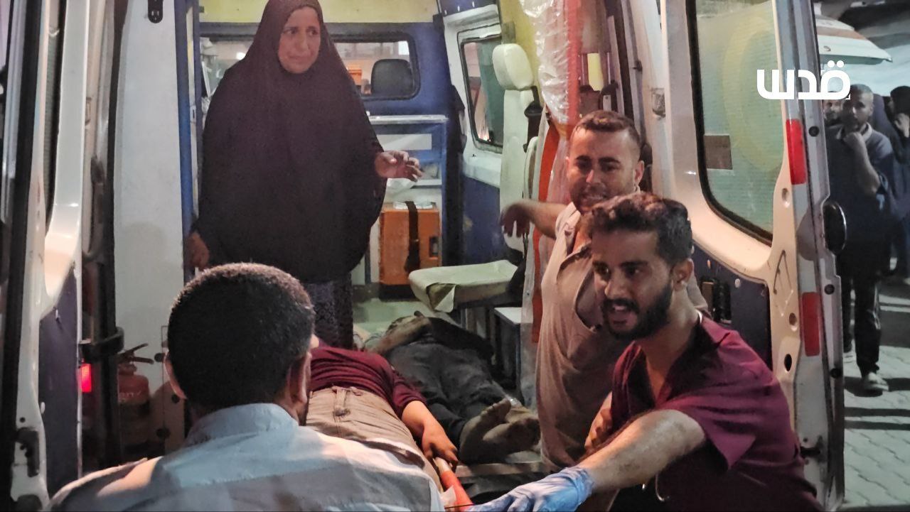 ** 4 and dozens of wounded by the occupation bombing the tents of the displaced in Palestine, in the