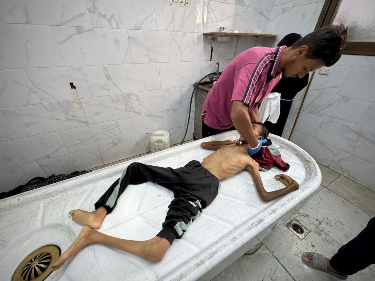 Good morning, Arabs, good morning, Muslims, good morning, pioneering the picture from this morning i