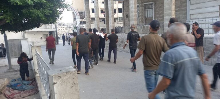 The body of a martyr was recovered from Al-Jalaa Street, west of Gaza City.