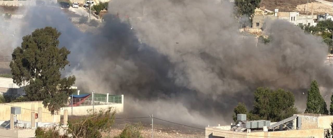 Urgent| The occupation forces blew up the house of the martyr Sheikh Farouk Ramadan in the village o